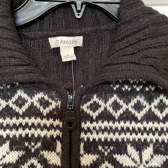 St John’s Bay long sleeve zip front cardigan sweater size XLarge black ivory NWT - Picture 3 of 6